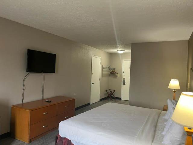 Motel 6 Williamstown, Wv Extérieur photo
